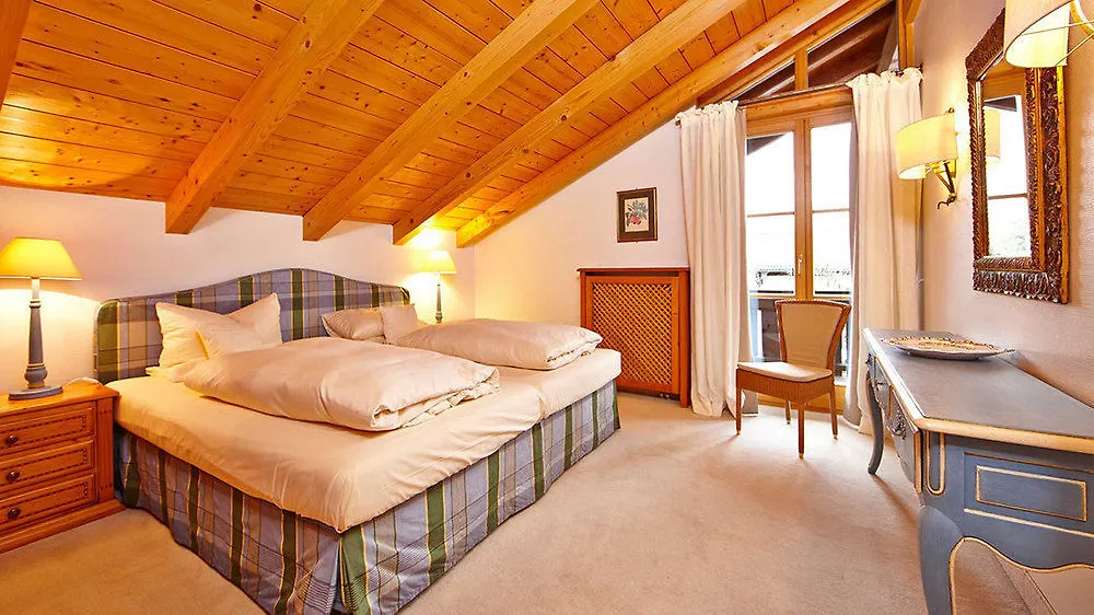 Hotel Zugspitze Garmisch-Partenkirchen 4*,